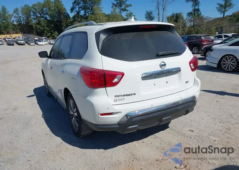 2019 Nissan Pathfinder Sv z USA, uszkodzony, nr VIN 5N1DR2MN3KC579698
